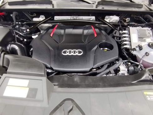 Used 2022 Audi SQ5 Premium Plus w/ Premium Plus Package image 10