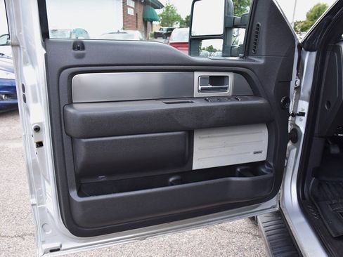 Used 2014 Ford F150 FX4 w/ Equipment Group 402A Luxury AWD/4WD image 12