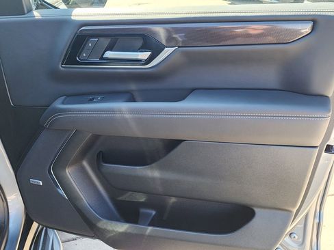 New 2026 GMC Yukon XL Elevation image 40