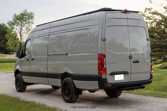 Used 2023 Mercedes-Benz Sprinter 2500 image 6