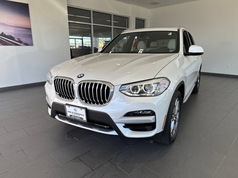 Used 2021 BMW X3 xDrive30i w/ Premium Package AWD/4WD image 3
