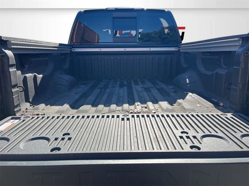 Used 2024 Nissan Titan PRO-4X w/ Pro-4x Convenience Package image 27