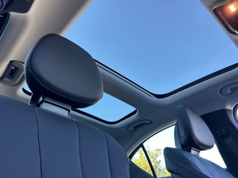 New 2026 Mercedes-Benz E 450 4MATIC Sedan image 16
