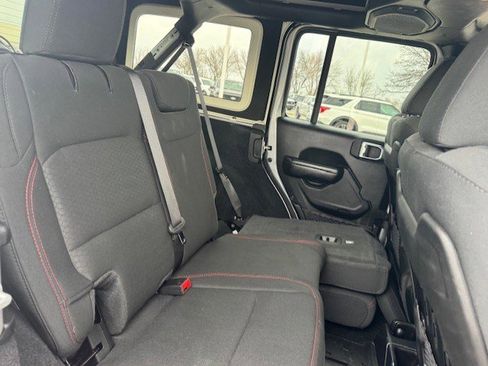 Used 2020 Jeep Wrangler Unlimited Rubicon AWD/4WD image 31