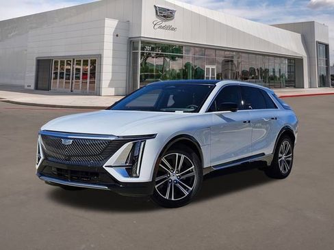 New 2026 Cadillac Lyriq Premium Luxury image 1