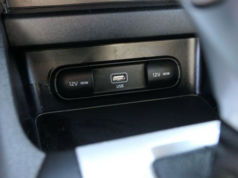 Used 2023 Kia Forte LXS image 27