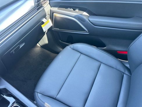 New 2025 Kia Telluride LX image 29