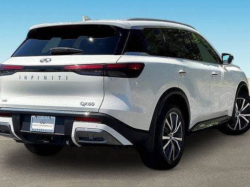 Certified 2023 INFINITI QX60 Sensory w/ Vision Package AWD/4WD image 5