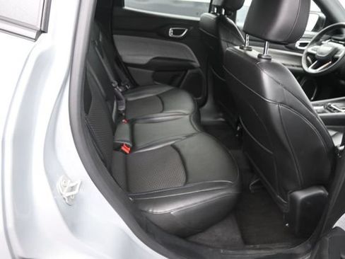 Used 2024 Jeep Compass Latitude AWD/4WD image 13