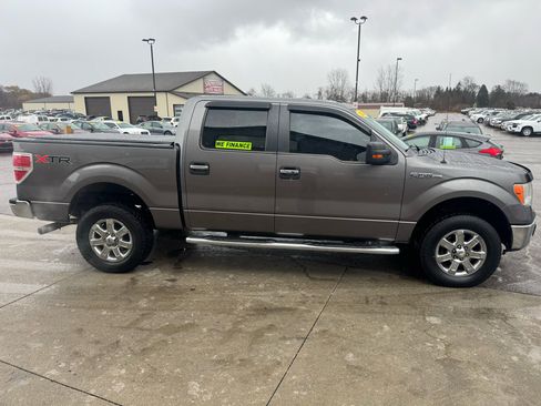 Used 2014 Ford F150 XLT w/ Equipment Group 302A Luxury image 4