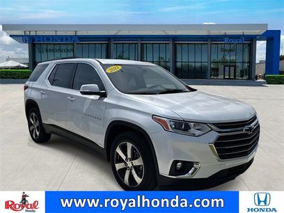 Used 2021 Chevrolet Traverse LT w/ LT Premium Package