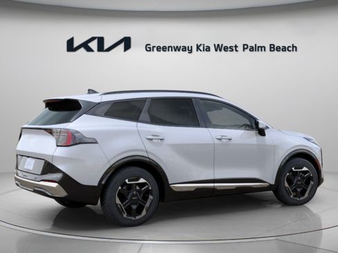 New 2026 Kia Sportage SX FWD image 8