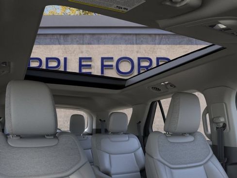 New 2026 Ford Explorer Active w/ Active Comfort Package AWD/4WD image 22