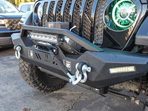 Used 2020 Jeep Gladiator Sport w/ Quick Order Package 24S image 6