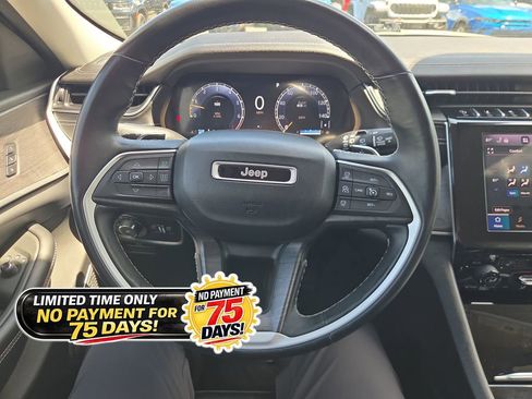Used 2021 Jeep Grand Cherokee L Limited AWD/4WD image 15