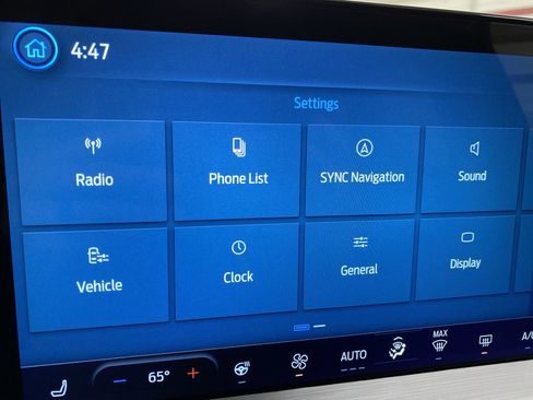 Used 2025 Ford Escape Platinum w/ Premium Technology Package image 31