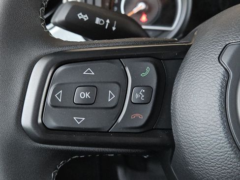 New 2026 Jeep Gladiator Willys AWD/4WD image 18