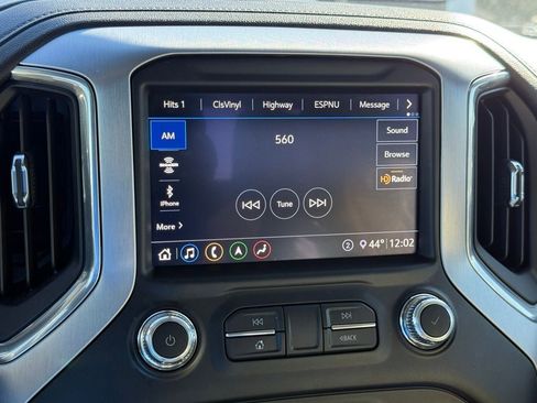 Used 2020 GMC Sierra 1500 SLT w/ SLT Premium Plus Package image 23