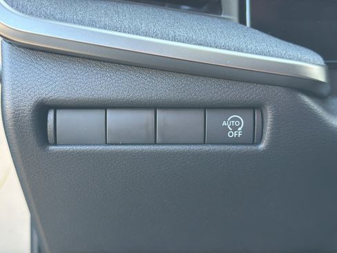 New 2026 Nissan Kicks S image 21