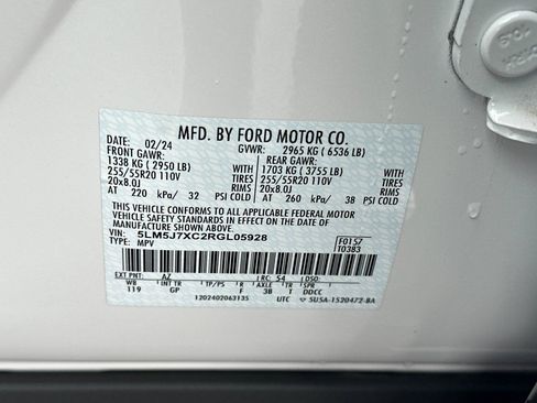Used 2024 Lincoln Aviator Reserve AWD/4WD image 42