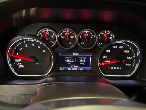 Used 2022 Chevrolet Silverado 1500 LT AWD/4WD image 13