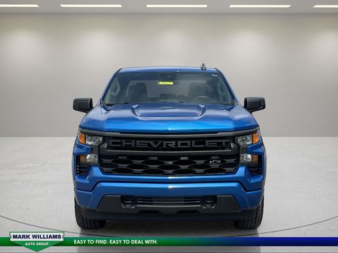 Used 2023 Chevrolet Silverado 1500 Custom w/ LPO, Dark Essentials Package AWD/4WD image 7