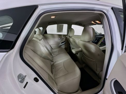 Used 2010 Toyota Prius One image 28