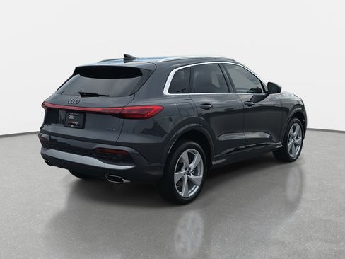 New 2025 Audi Q5 Premium Plus image 5