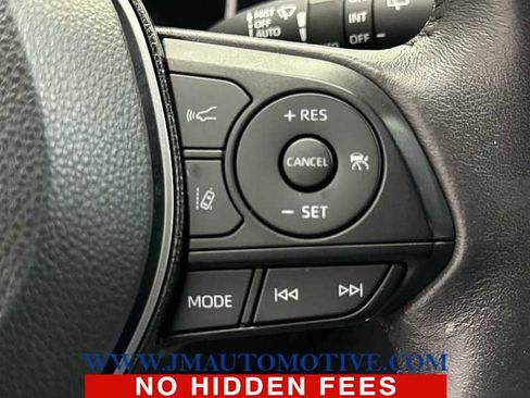 Used 2021 Toyota RAV4 Limited image 45