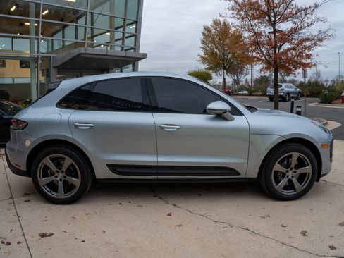Used 2022 Porsche Macan image 6