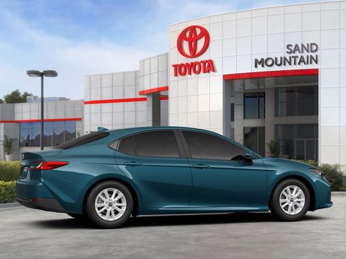 New 2026 Toyota Camry LE image 11