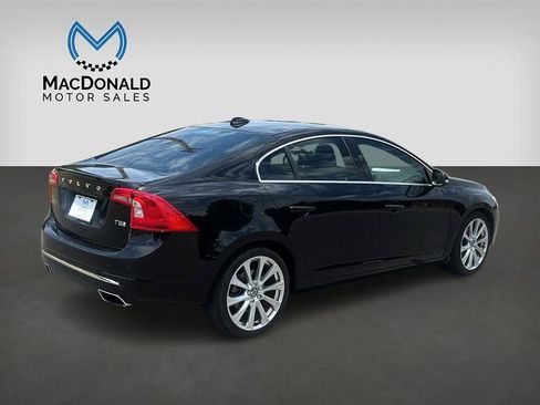 Used 2016 Volvo S60 T5 Inscription Platinum FWD image 7