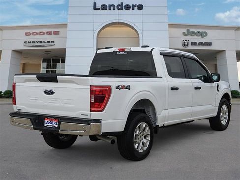 Used 2023 Ford F150 XLT image 4