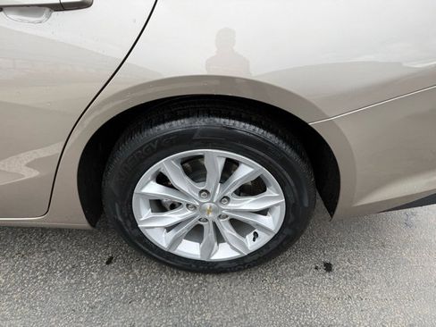 Used 2023 Chevrolet Malibu LT image 5
