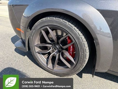 Used 2021 Dodge Challenger R/T Scat Pack RWD image 3