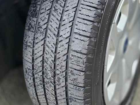 Used 2016 Ford Transit Connect XL image 47