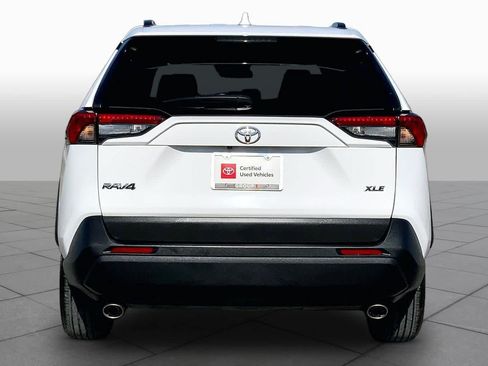 Certified 2025 Toyota RAV4 XLE FWD image 5