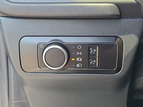 Used 2025 Ford Escape Active AWD/4WD image 21