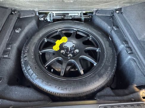 Used 2022 Land Rover Range Rover Sport SVR image 23