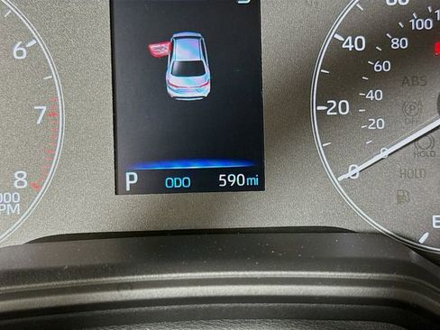 Certified 2025 Toyota Corolla LE w/ Convenience Package image 32