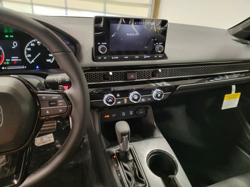 New 2026 Honda Civic Sport image 7