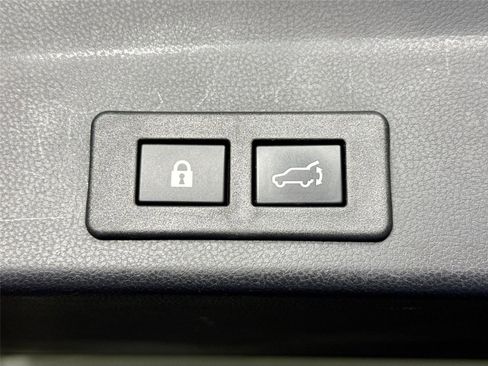 Used 2024 Subaru Ascent Onyx Edition image 55