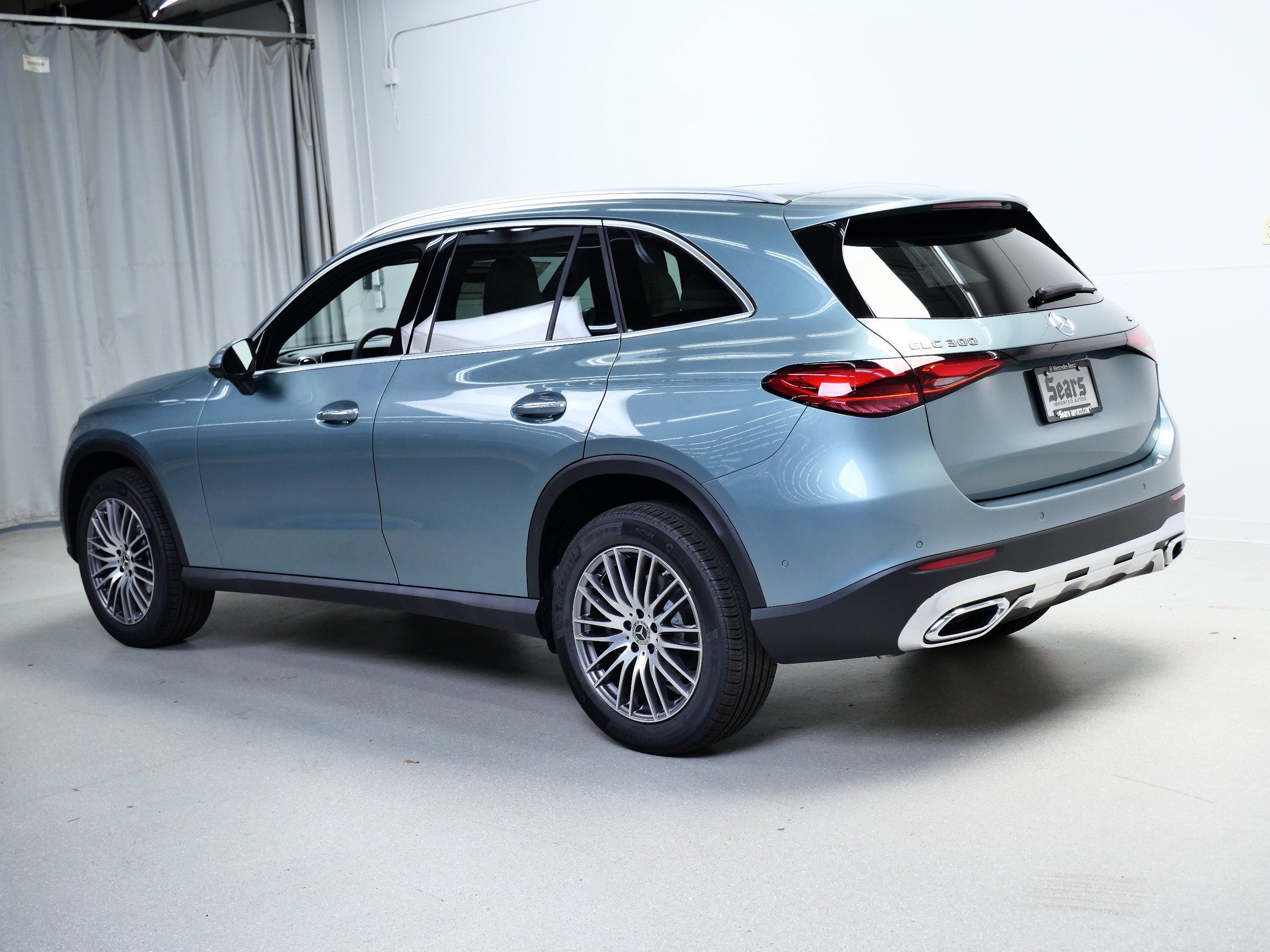 New 2027 Mercedes-Benz GLC 300 4MATIC image 6