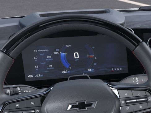 New 2025 Chevrolet Equinox EV RS image 39