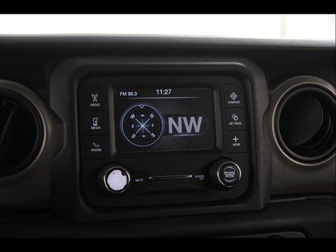 Used 2018 Jeep Wrangler Unlimited Sport S AWD/4WD image 12