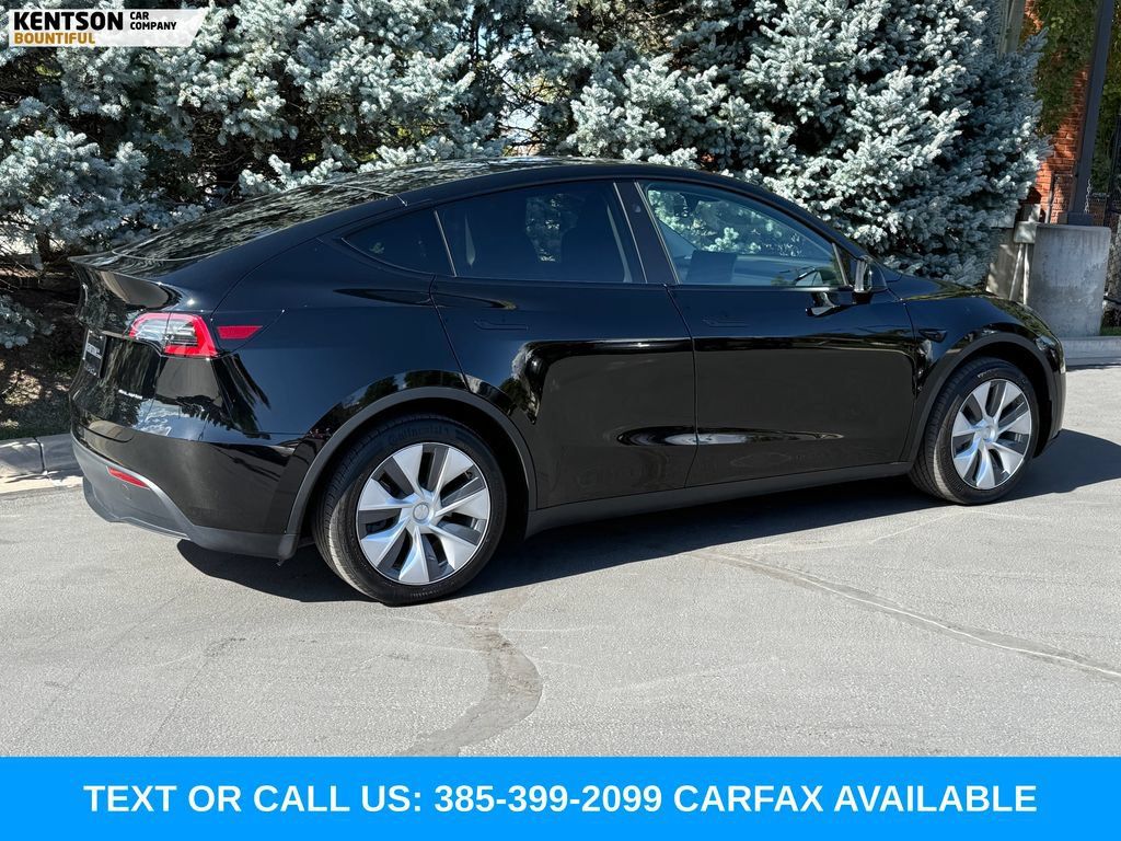 Used 2023 Tesla Model Y Long Range AWD/4WD image 8