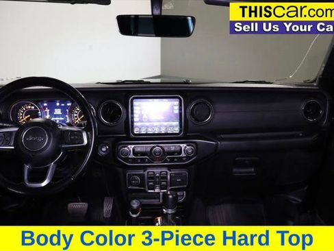 Used 2022 Jeep Gladiator Overland image 16