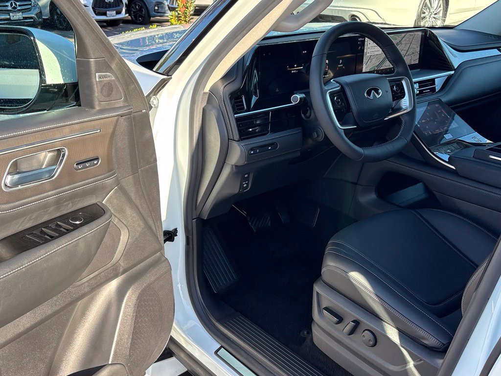 Certified 2026 INFINITI QX80 Pure w/ Cargo Package AWD/4WD image 21
