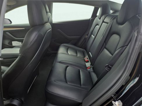 Used 2022 Tesla Model 3 Performance image 20