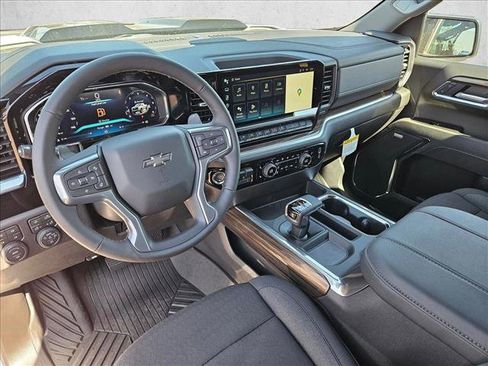 New 2026 Chevrolet Silverado 1500 LT Trail Boss w/ Safety Package AWD/4WD image 4